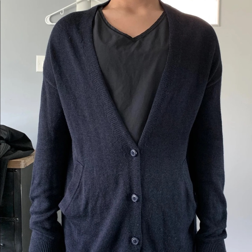 Lululemon sweater